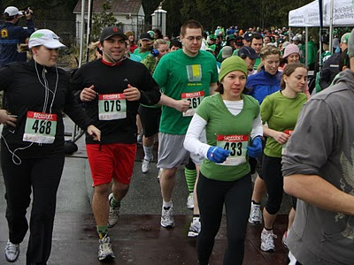 Friends of RedRojas, Crissy (468) and Juan (076) - St. Patrick's 5k - Vancouver - 2010