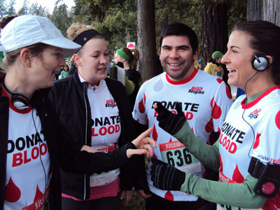 Juan and the RedRojas girls before the run - St. Patrick's 5k - Vancouver, BC - March 12, 2011