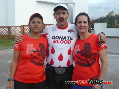 Digenes and Elsa before the Nike We Run Quito 10k - Ecuador - October 29, 2011