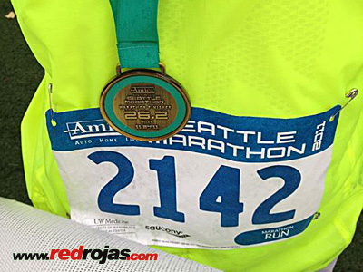 Adrian at the Seattle Marathon - Washington - November 27, 2011
