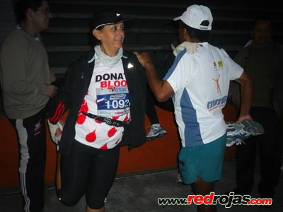 Elsa at the 'Hroes de la Policia' 10K - Quito, Ecuador - March 4, 2012