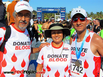 Vicente and Doris with Julin at the Nautica South Beach Tri - Miami Beach, Florida - April 1, 2012