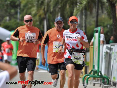 Elsa at the Medellin Half Marathon, Colombia - September 9, 2012