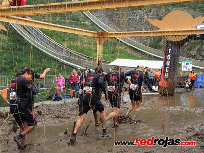 Electric shocks before the Finish line - Tough Mudder - Whistler - June 22, 2013