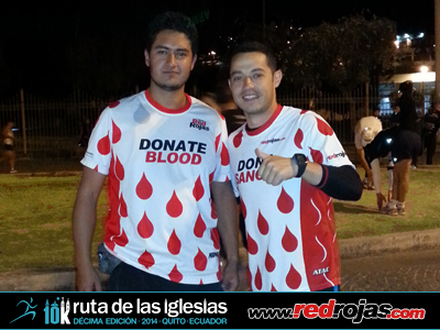 Saulo and Sebastin at the 'Ruta de Las Iglesias 10k', night run - Quito, Ecuador