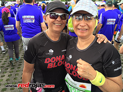 Elsa and Nubia at the Bogota Half Marathon, Bogot, Colombia - July 26, 2015