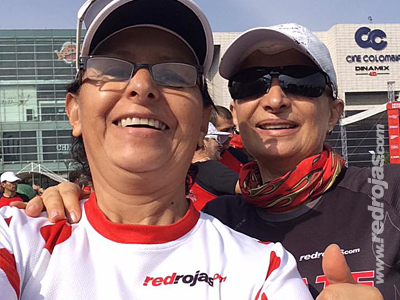 Elsa and Nubia - Presta-tu-Pierna 11k - Bogot, Colombia - April 3, 2016
