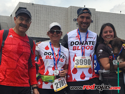 Elsa, Karola and Jorge at the Global Energy 10k - Bogot, Colombia - September 30, 2018