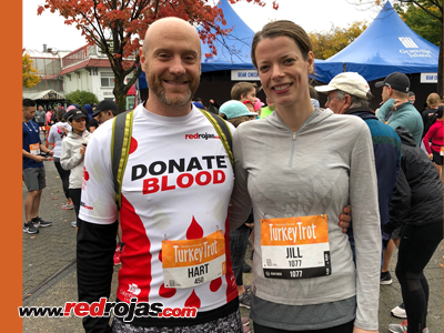 Hart and Jill at the Turkey Trot 10k - Vancouver, Canada - October 8, 2018
